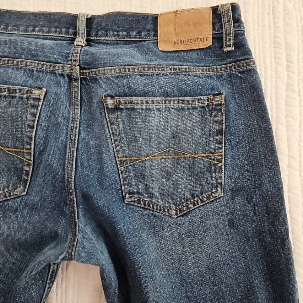Aeropostale Jeans Men's 34x32 Med Wash Straight Leg LXPZCH24 Classic 100% Cotton